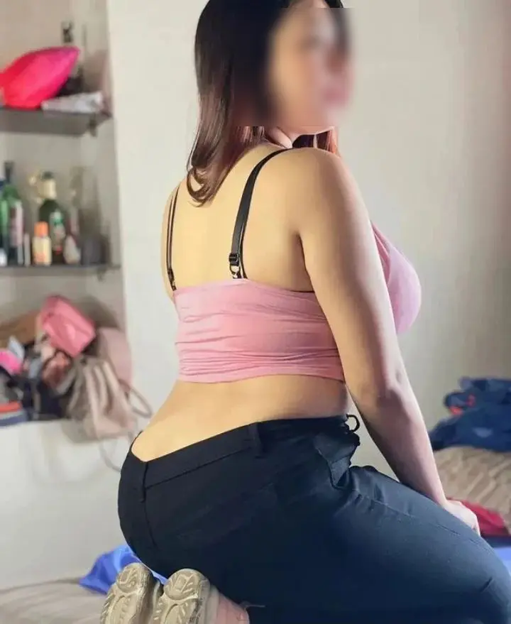 Kolkata escort honey